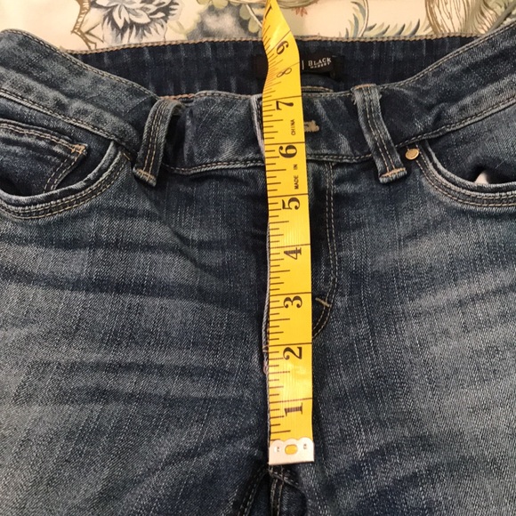 WHBM slim crop Capri jeans size 0 - Picture 6 of 8